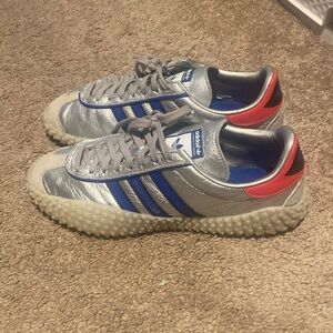 Adidas Country x Kamanda Men’s Size 10